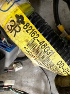 WIĄZKA INSTALACJA WNĘTRZA PODŁOGI LEXUS RX 450H III 3 AL10