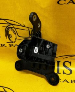 ŚLIZG MOCOWANIE AKUMULATORA LR DISCOVERY V L550