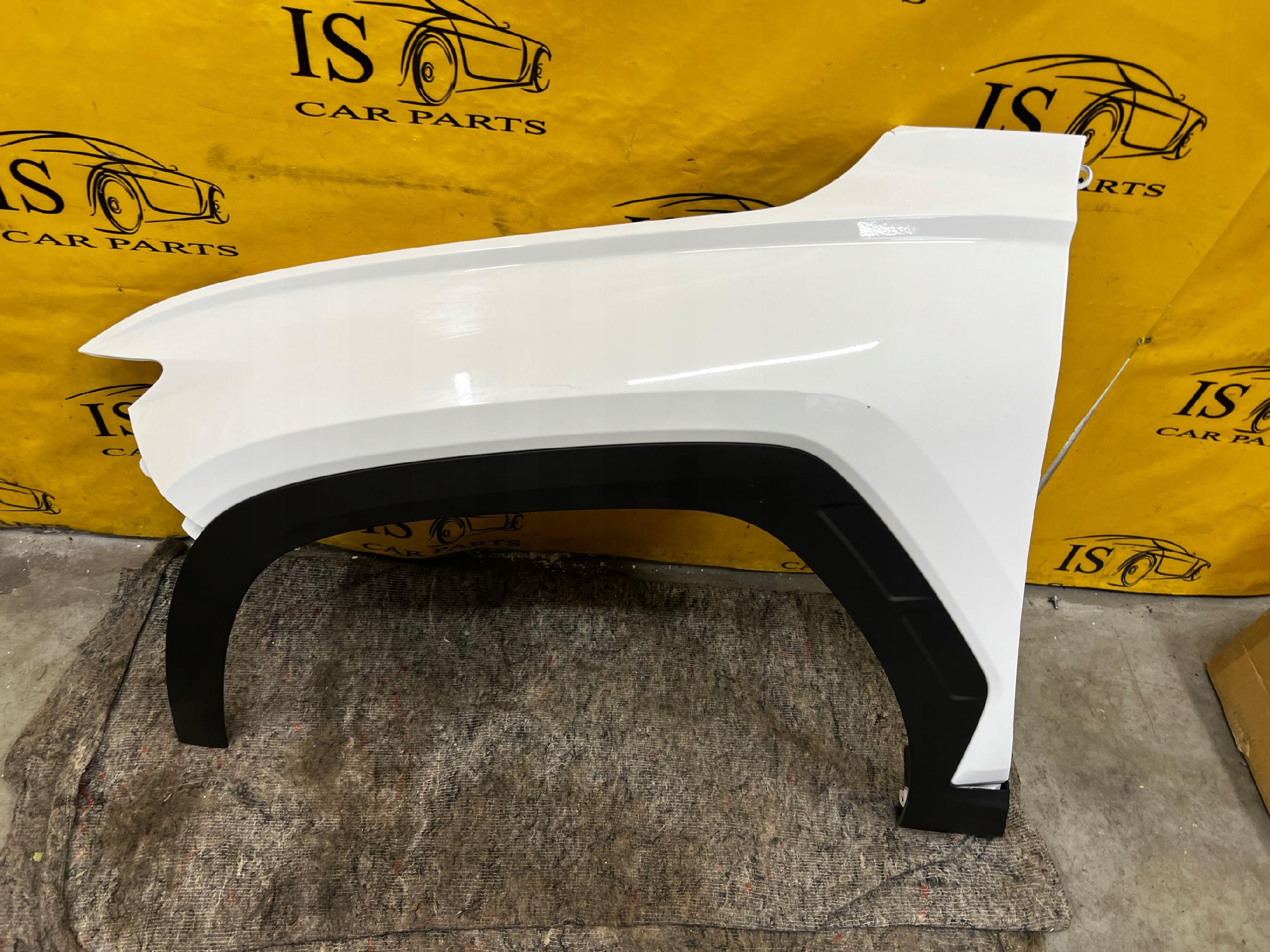 BŁOTNIK LISTWA SIERP LEWY PRZÓD HYUNDAI TUCSON IV KOLOR PYW