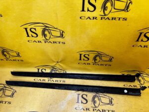 LEWA LISTWA SZYBY CZOŁOWEJ PEUGEOT 3008 II 5008 II