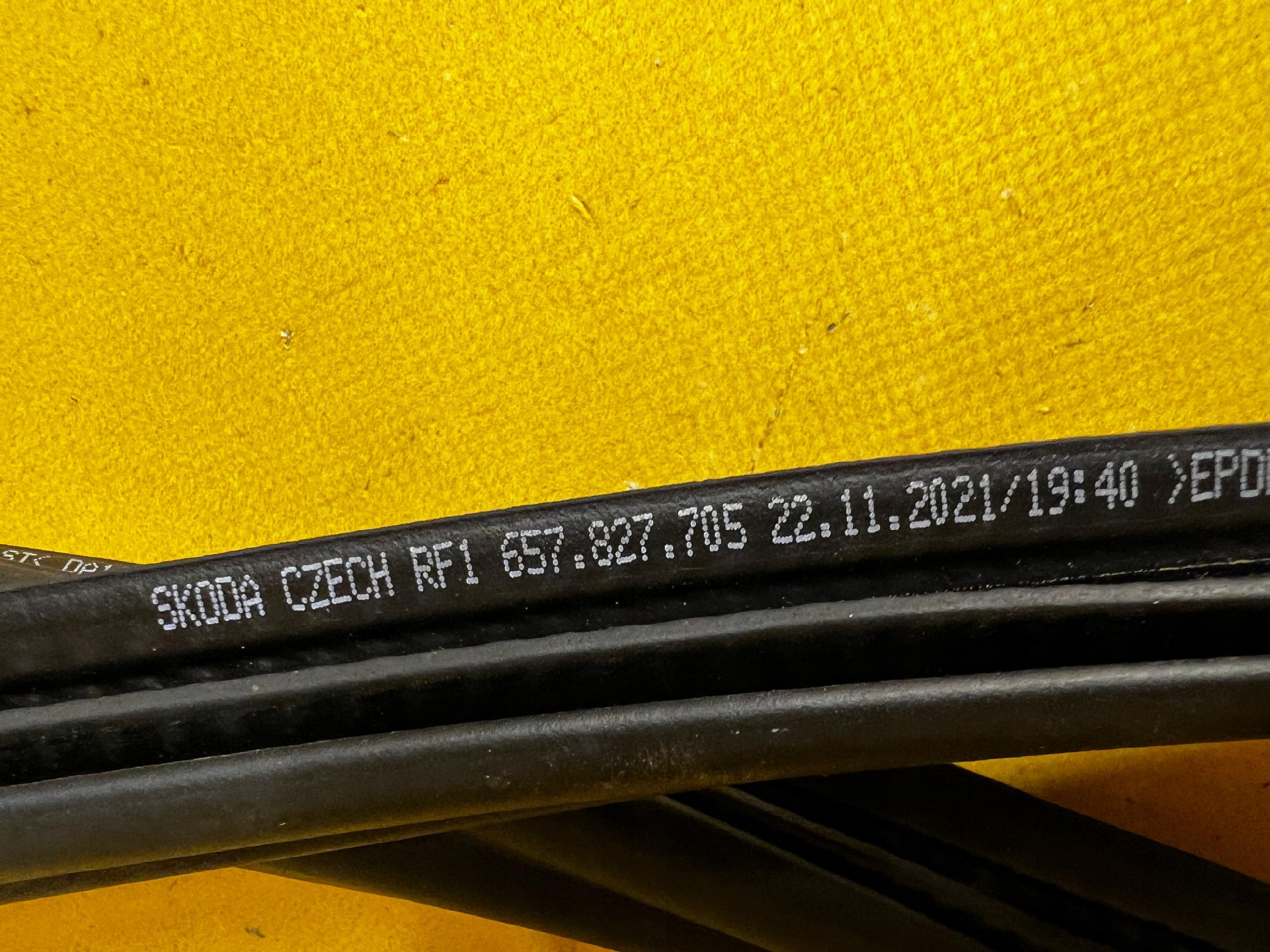 USZCZELKA POKRYWY KLAPY BAGAŻNIKA SKODA SCALA