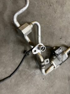 KOMPLET ZAWÓR CZUJNIK WĄŻ PRZEWÓD RURA RURKA KLIMATYZACJI RENAULT ZOE I Z.E