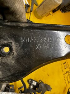 PRAWY WSPORNIK MOCOWANIE SANEK PRZÓD RENAULT CLIO V