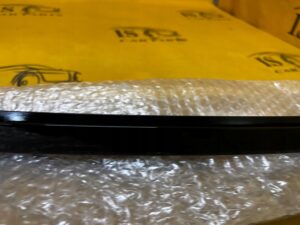 PROWADNICA SZYBY DRZWI TYŁ PRAWY PRAWA POŁYSK BMW 5 G30 M5 F90 NOWA OEM