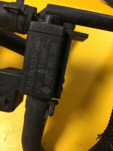 CZUJNIK ZAWÓR PODCIŚNIENIA RENAULT MEGANE IV 1.2