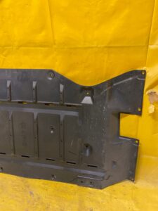 OSŁONA PODWOZIA PŁYTA PODŁOGA NISSAN LEAF ZE0