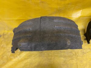 PRAWE NADKOLE TYLNE TYŁ INFINITI Q30 QX30