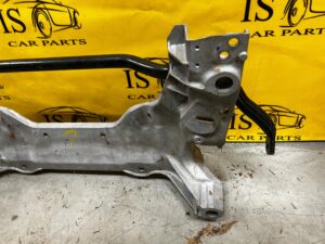 BELKA SANKI WÓZEK KOŁYSKA PRZÓD INFINITI Q50