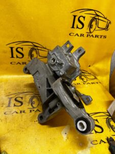 ŁAPA MOCOWANIE SILNIKA MERCEDES A KLASA A45 S AMG W177 OM 139 4MATIC 2019-