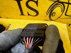 LUSTERKO ZEWNĘTRZNE LEWE ASYSTENT 14PIN 14 PIN FORD FUSION LIFT USA J7