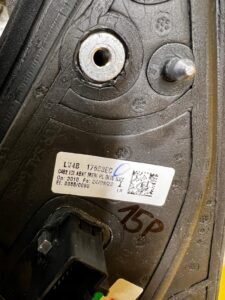 FORD KUGA MK3 LUSTERKO LEWE 15 PIN ASYSTENT EUROPA