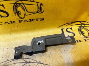 MOCOWANIE WSPORNIK BŁOTNIKA PRZÓD LEWY RENAULT CAPTUR I PRZEDLIFT BIXPE