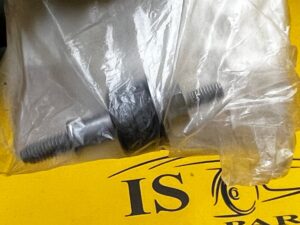 ŚRUBA POKRYWY ZAWORÓW BMW 1 E81 E87 3 E46 E90 E91 X3 E83 Z4 E85 NOWA OEM