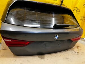 BMW SERIA 1 F40 TYLNA KLAPA BAGAZNIKA TYŁ KAMERA KOLOR B39
