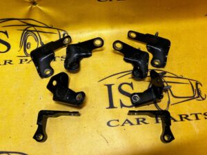 ZAWIASY DRZWI PRAWY TYŁ FORD KUGA MK3 CZARNE