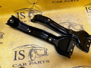 MOCOWANIE WSPORNIK UCHWYT KANAPY BATERII LEWY PRAWY TESLA MODEL 3 PRZEDLIFT