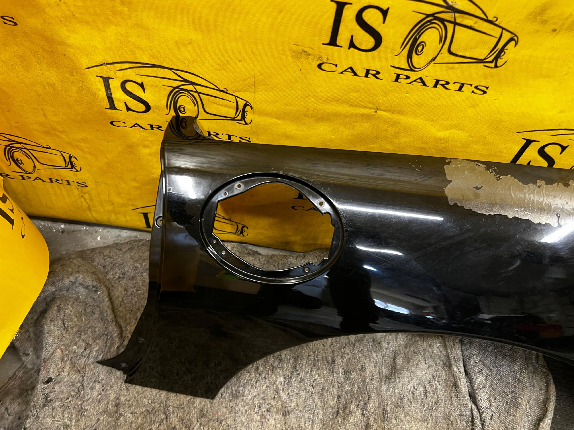 BŁOTNIK TYŁ TYLNY LEWY CHEVROLET CORVETTE C5 CABRIO 97-04