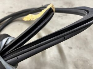 USZCZELKA DRZWI PRZÓD LEWA PRAWA FORD FUSION LIFT USA 2017R
