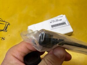 PRZEWÓD PRZYŁĄCZENIOWY USB BMW 3 G20 5 G30 7 G11 G01 G02 G05 G07 NOWY OEM