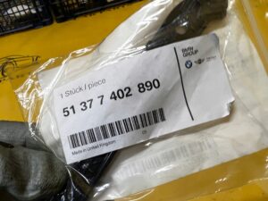 MOCOWANIE LISTWY OZDOBNEJ TYŁ PRAWY PRAWE MINI F54 NOWE OEM