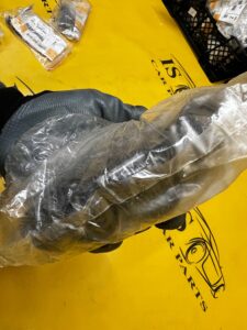 15 X ORGINALNY ZACISK OPASKA NA WĘŻE BMW L18-24 NOWY OEM