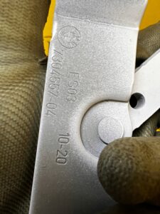 KOMPLET ZAWIASY BAGAŻNIKA LEWY PRAWY BMW SERIA 2 F22