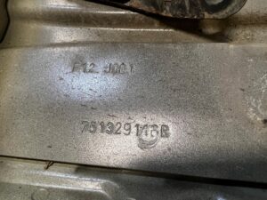 ĆWIARTKA PRAWY PRZÓD PODŁUŻNICA RENAULT ZOE I Z.E. ZE OE TEGNE