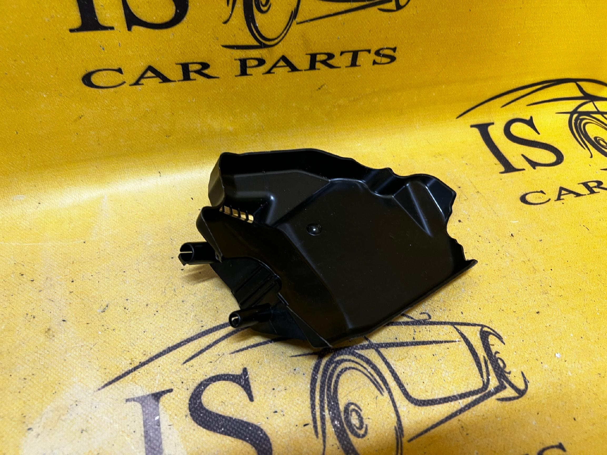 RYNNA OSŁONA ODPŁYW WODY PODSZYBIA BMW M2 F87 F80
