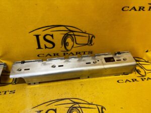 ŚLIZG SZYNA MOCOWANIE LEWE JAGUAR XJ X351