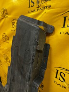 PŁYTA OSŁONA DOLNA POD SILNIK SILNIKA RANGE ROVER VELAR L560 2.0i BENZYNA