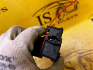 SIŁOWNIK KLAPKI WLEWU PALIWA PORSCHE CAYENNE II 7P5