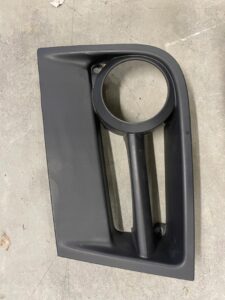 ZAŚLEPKA HALOGENA PRAWA MERCEDES ACTROS MP4