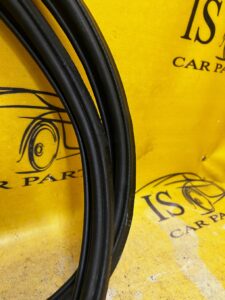 USZCZELKA DRZWI PRZEDNICH PORSCHE CAYENNE 9Y3 HYBRID