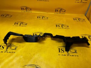 KIEROWNICA POWIETRZA OSŁONA PASA PRZÓD DACIA SANDERO III