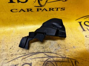 ZAŚLEPKA OSŁONA WSPORNIK WYGŁUSZENIE PODSZYBIA PRAWA TOYOTA HILUX VIII 8