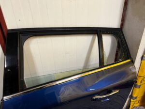 DRZWI TYŁ TYLNE LEWY LEWE RENAULT MEGANE IV KOMBI TERPR RPR