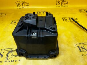 PODSTAWA OBUDOWA MOCOWANIE AKUMULATORA FORD MUSTANG VI