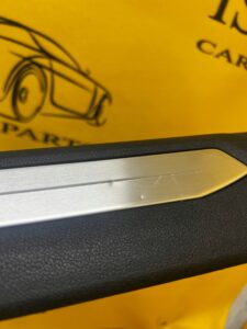 NAKŁADKA LISTWA PROGOWA PRZÓD BMW SERIA 1 F40