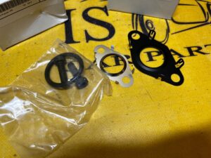 ZESTAW MONTAŻOWY USZCZELEK EGR BMW 11718490222