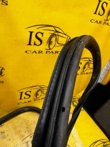 USZCZELKA DRZWI PRZEDNICH PRZÓD FORD ESCAPE MK4