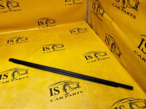 LISTWA DRZWI PRZÓD LEWY LEWA DACIA SANDERO III