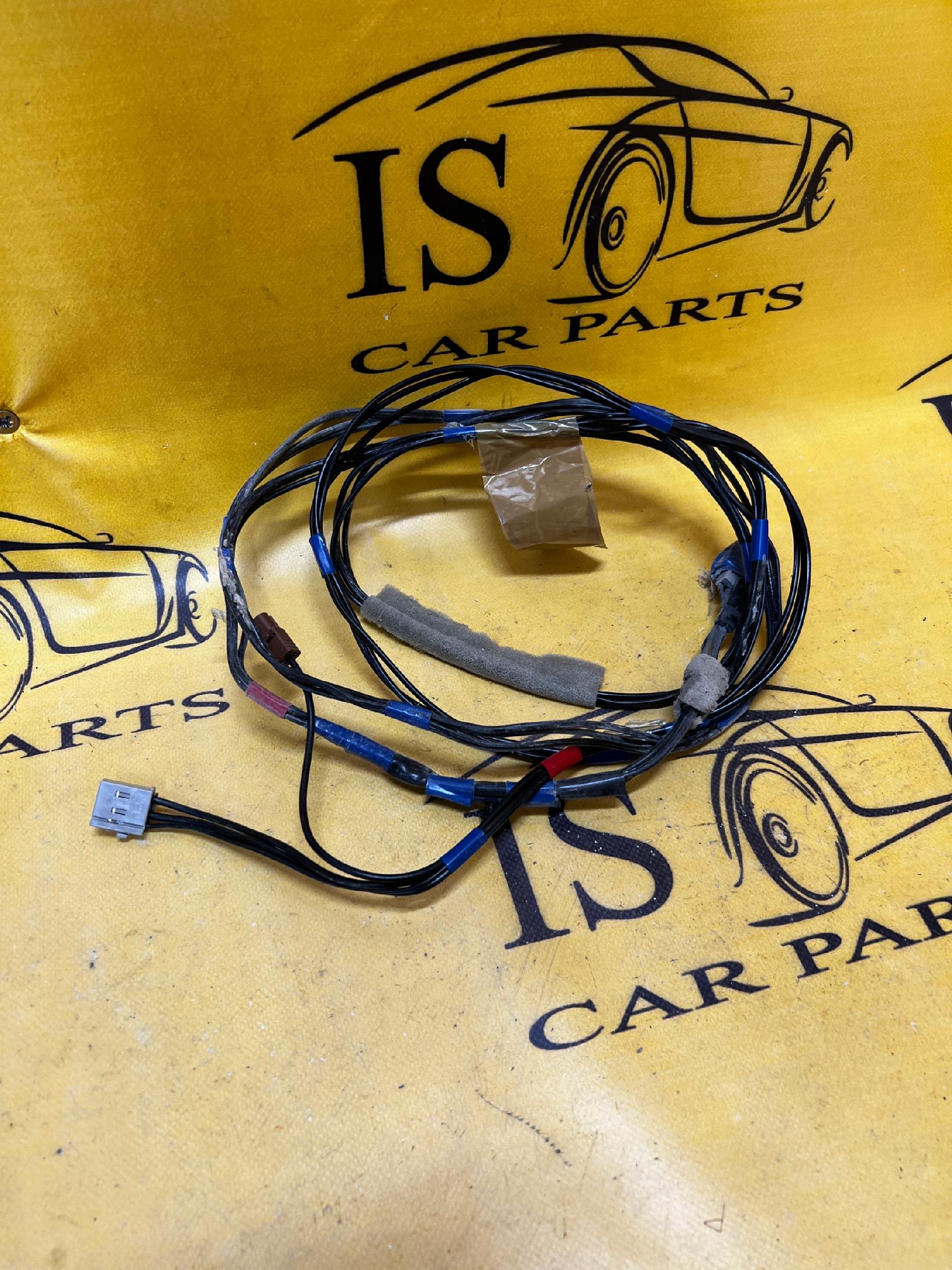 WIĄZKA PODSUFITKI INSTALACJA DACHU INFINITI Q30