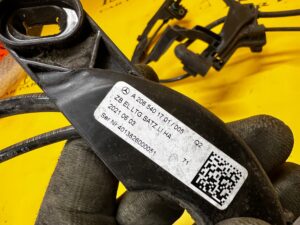 INSTALACJA WIĄZKA ABS KOŁA TYŁ LEWY MERCEDES C-KLASA W206