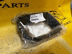 RAMKA OSŁONA LUSTERKA LEWA BMW E38 E39 NOWA OEM