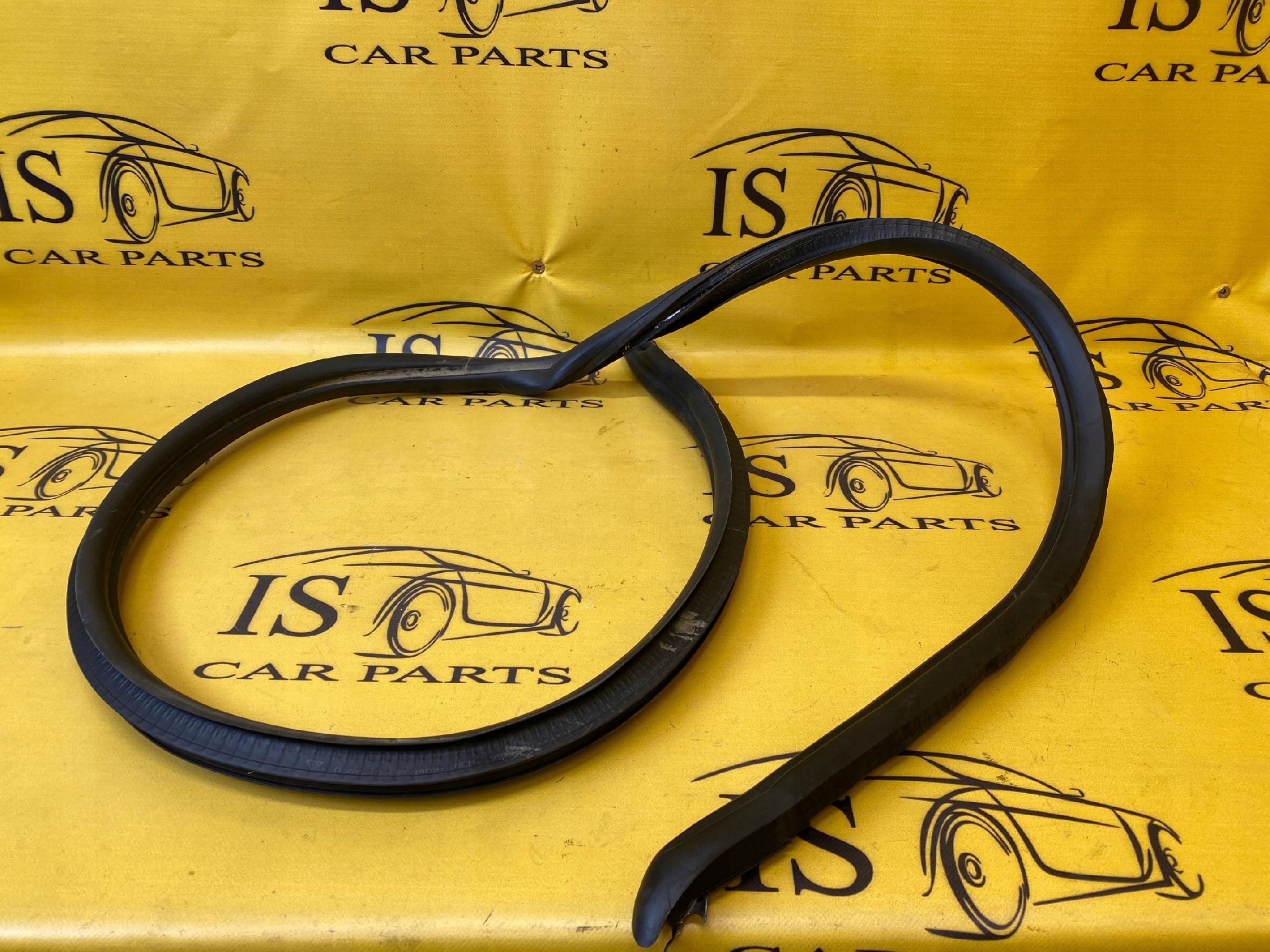 USZCZELKA DRZWI PRAWA PORSCHE 911 997 CABRIO