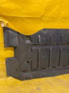 OSŁONA PODWOZIA PŁYTA PODŁOGA NISSAN LEAF ZE0