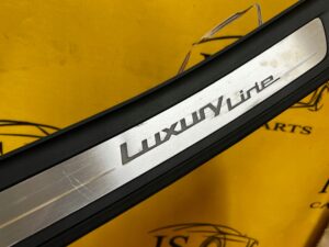 LISTWA PROGOWA LUXURY LINE PRAWA BMW G30 530D RWD