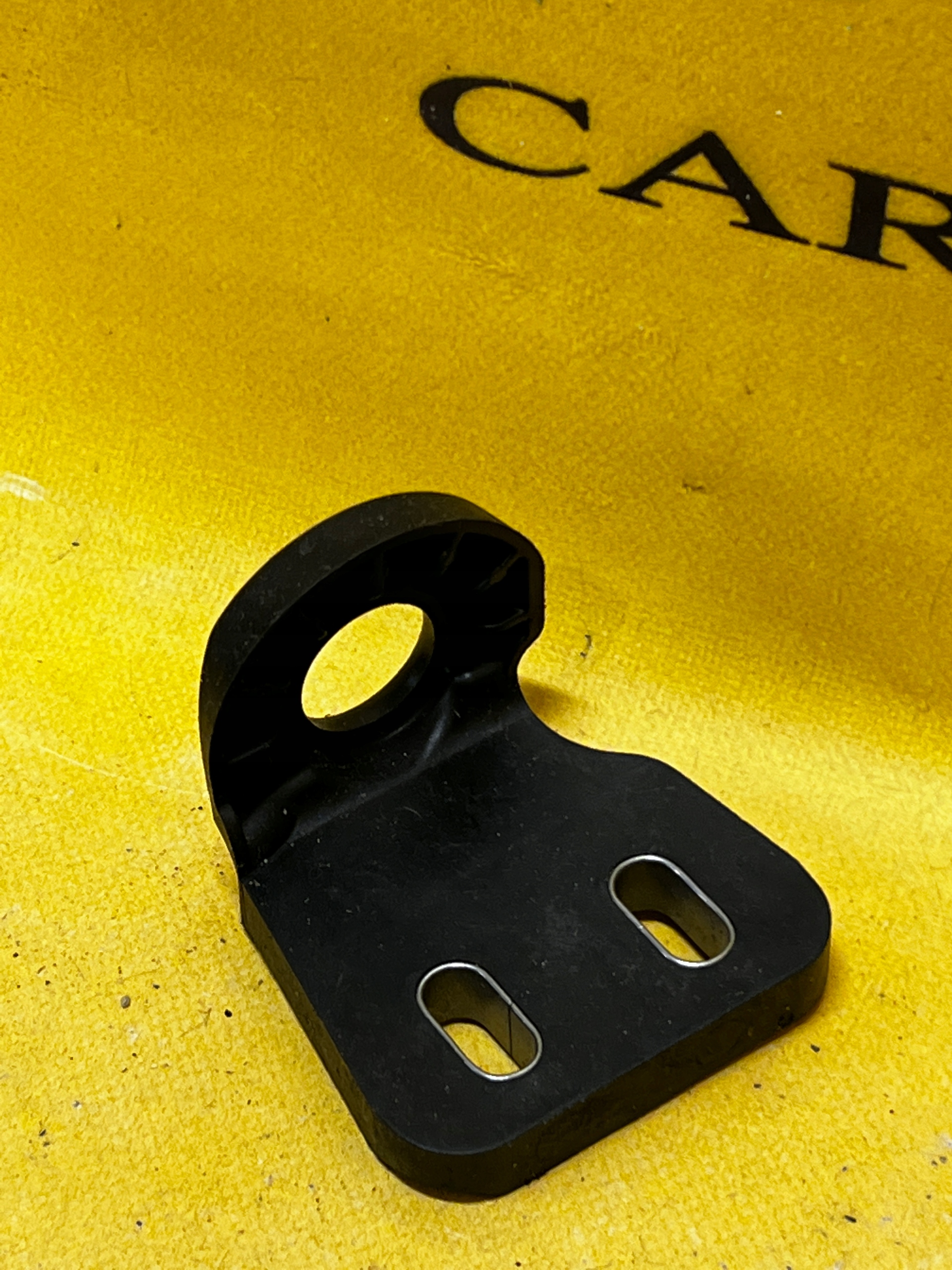 UCHWYT MOCOWANIE CHŁODNIC PRZÓD RENAULT MEGANE IV