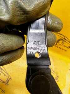 OGRANICZNIK DRZWI PRAWY PRZÓD PEUGEOT 508 II