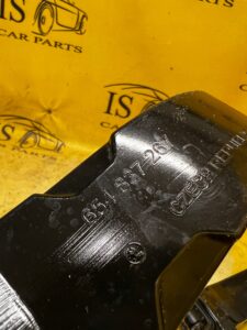 OGRANICZNIK DRZWI PRZÓD PRZEDNICH SKODA SCALA